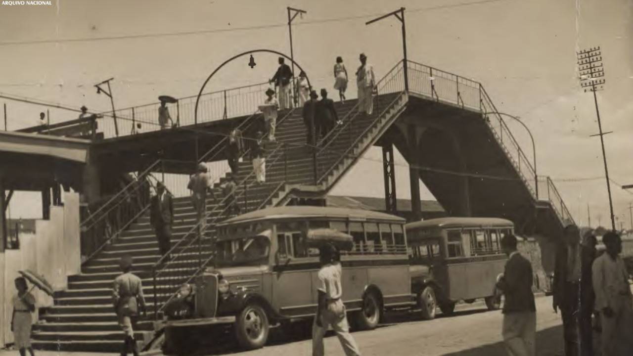 Foto em preto e branco da Estação de Madureira, 1946