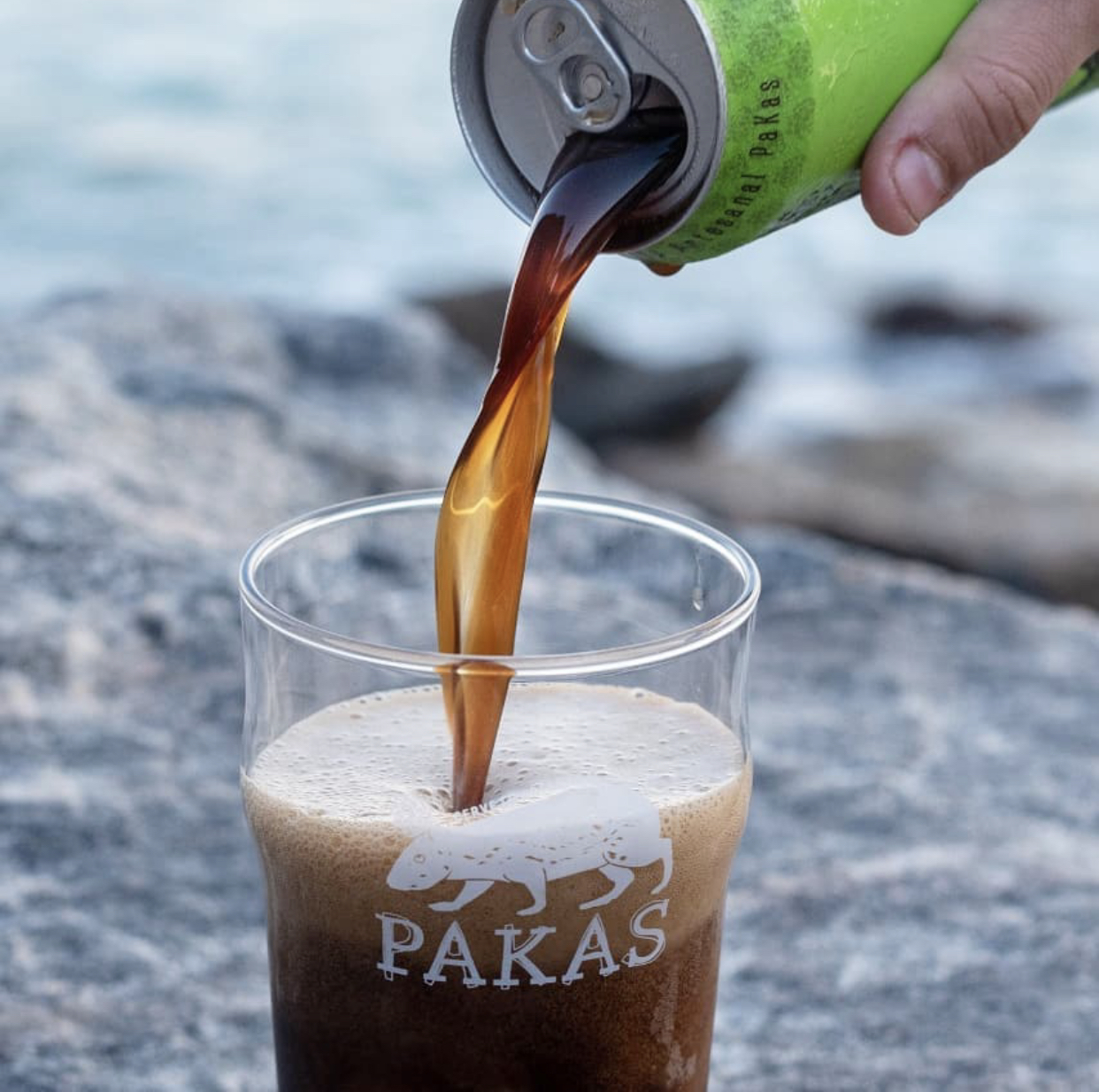 Pakas: a cerveja do estilo extra stout tem aromas de caf&eacute; e chocolate e estar&aacute; nas torneiras