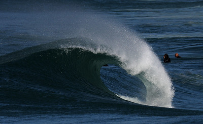 Previsão do tempo: ondas podem alcançar até 4 metros nas praias do Rio