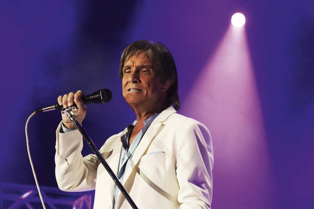 Acionado na justiça, Roberto Carlos nega plágio em canção com Erasmo Carlos