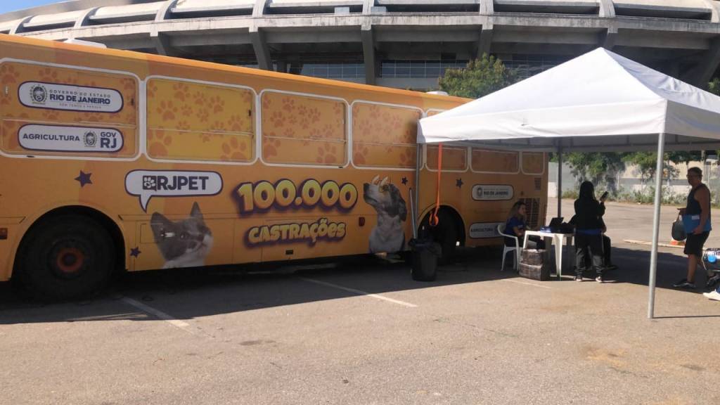 Tutores poderão levar os pets em mais um posto de castração gratuita