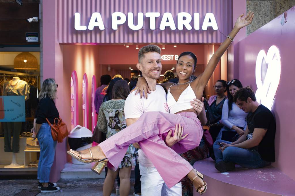 la-putaria-9926.jpg Os empresário Robert Kramer e Juliana Lopes: mais de 500 pedidos de franquia -