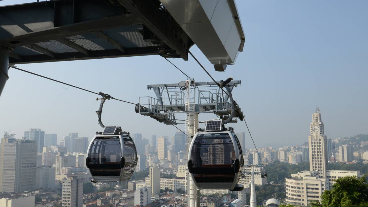 Foto mostra teleféricos da Providência