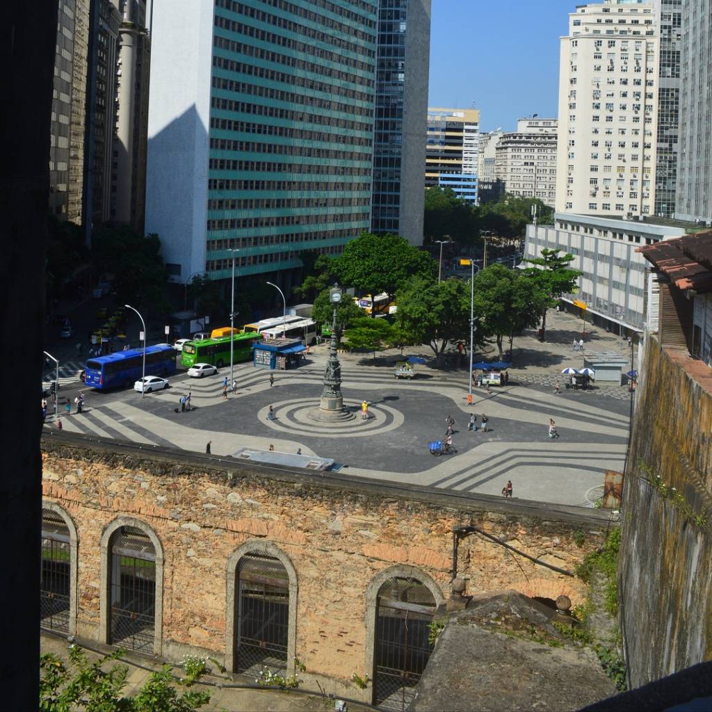 Estela da Silva Neto Vista aérea do Largo da Carioca