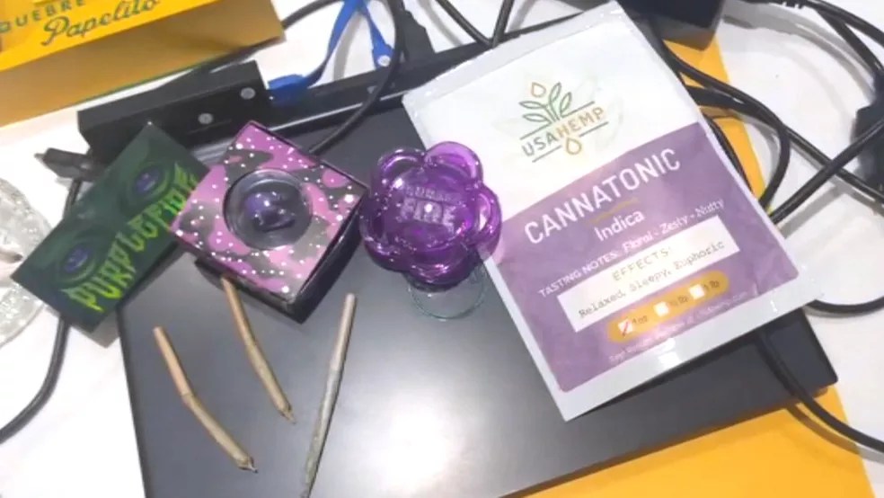 Rapper é alvo de buscas no Rio após festa ‘open maconha’