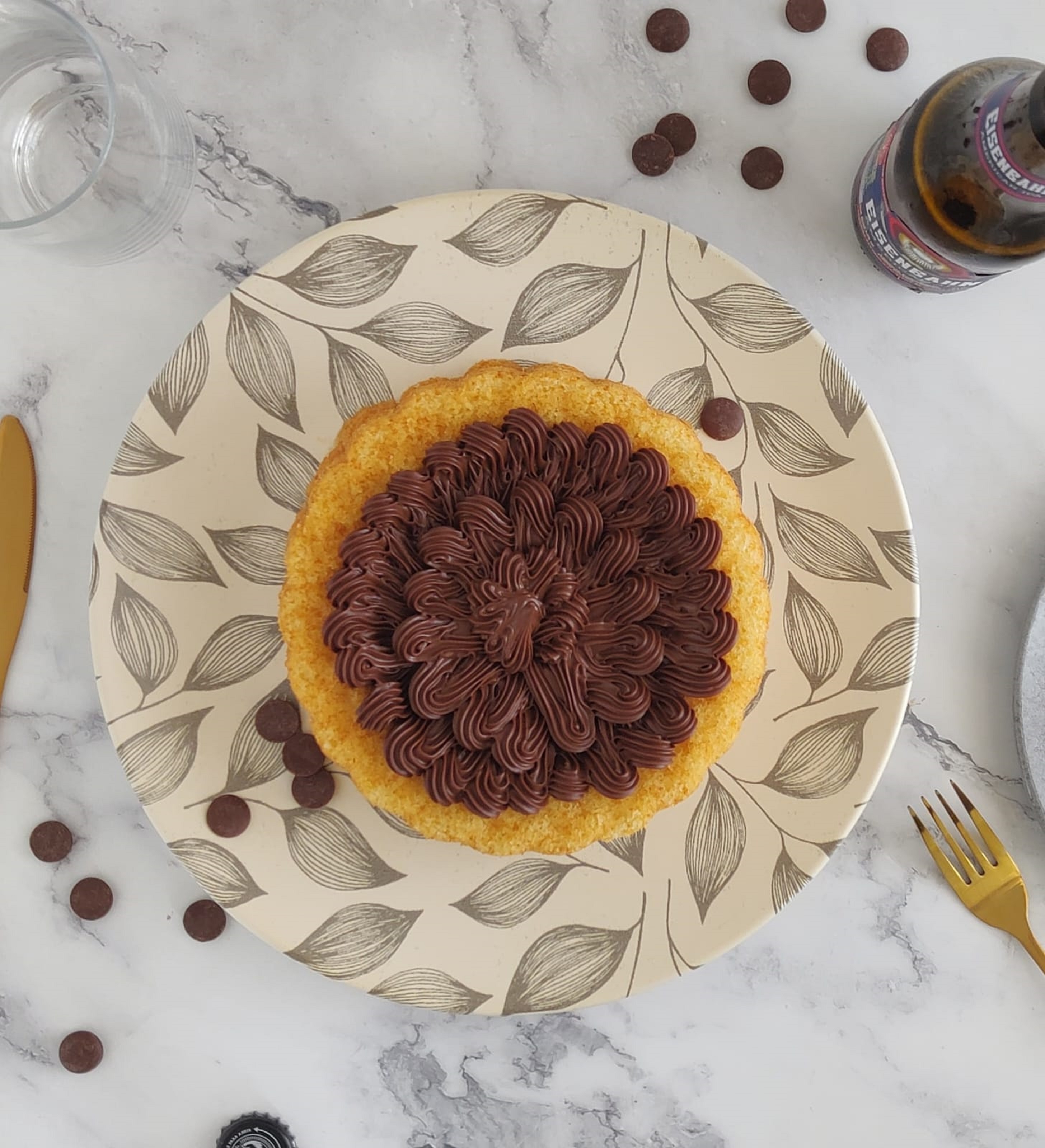 Diva: confeiteira faz bolo especial com l&uacute;pulo na massa