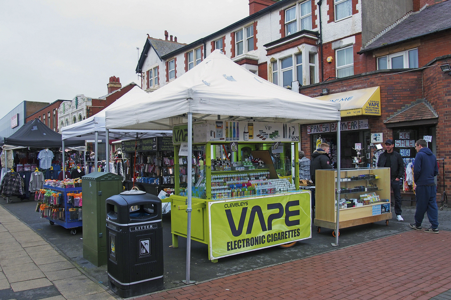 Venda liberada: pela lei do Reino Unido, s&oacute; n&atilde;o &eacute; permitido usar o vaporizador ao dirigir -