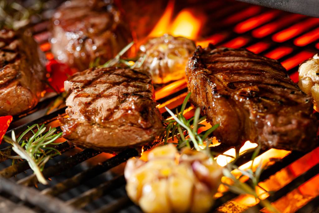 Dia dos Pais: bares e restaurantes preparam delícias para domingo (14)