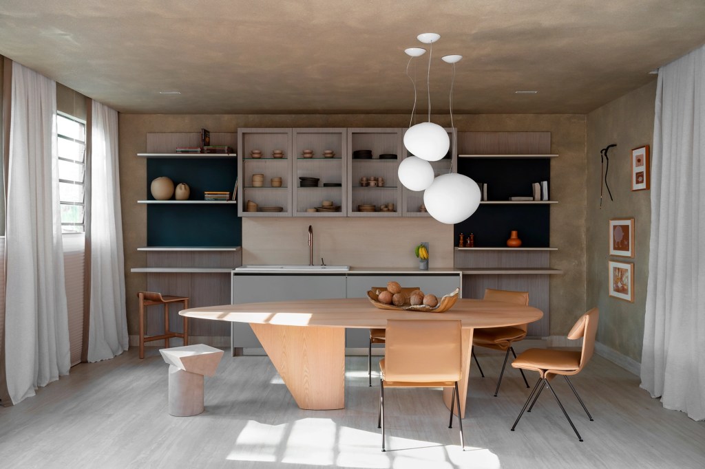 7 cozinhas da CASACOR Minas 2022 aliam praticidade e minimalismo, confira!