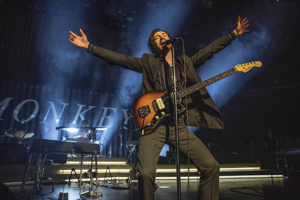 Arctic-Monkeys-RAH-070618-by-Emma-Swann-9041.jpg Arctic Monkeys