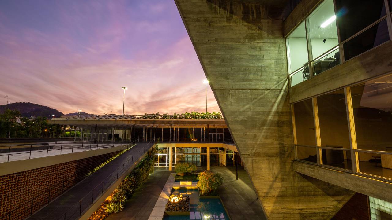 Vista Noturna Laje Bloco Escola - Foto Fabio Souza