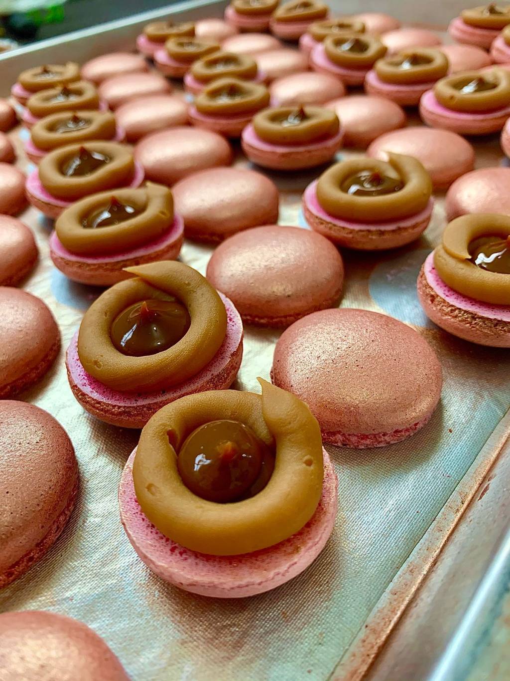 Doce de Leite Duo Maria Clara: patisserie tem macaron com dois tipos de doce de leite