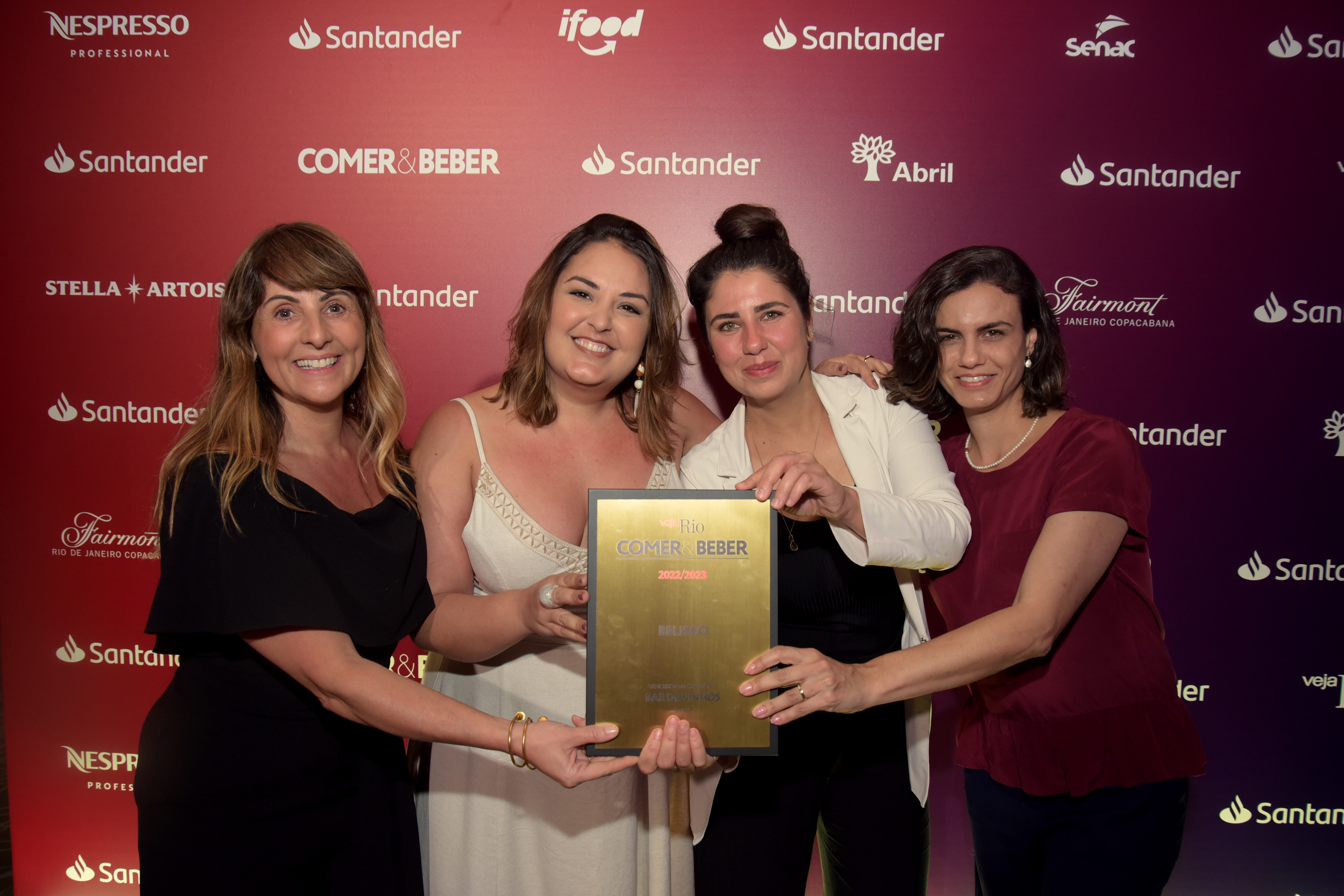Belisco: quarteto feminino levou o pr&ecirc;mio de melhor bar de vinhos