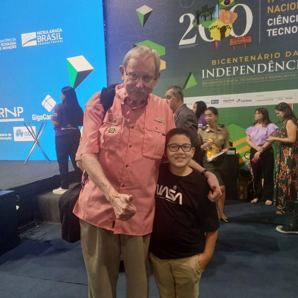 Estudante de 8 anos da rede pública do Rio descobre asteroide