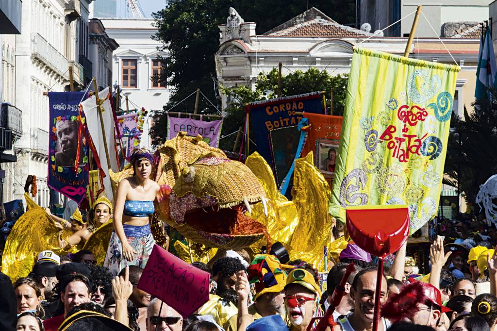 Bloco Boitatá muda local de concentração e trajeto do desfile domingo (12)