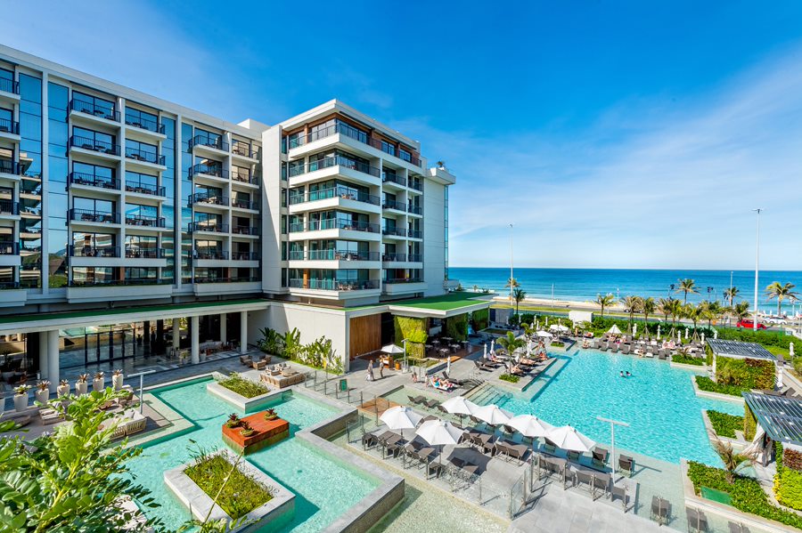Foto mostra piscinas do hotel Grand Hyatt