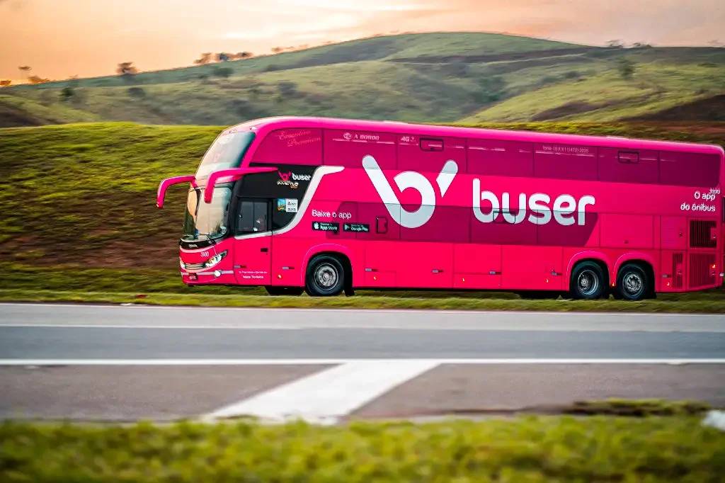 Justiça libera Buser, o “Uber dos ônibus”, para viagens intermunicipais