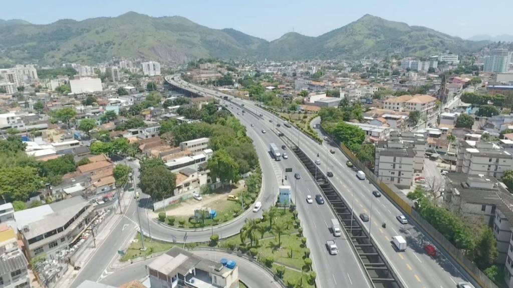 Perigo em vias expressas: área de Batalhão da Maré vê roubos subirem 33%