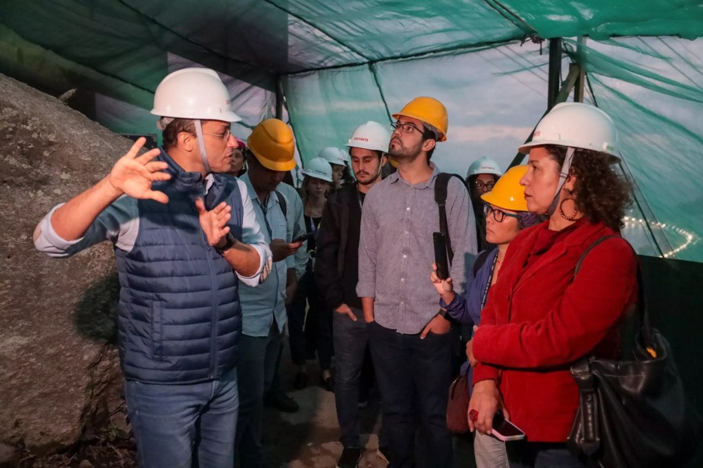 Autoridades fazem nova vistoria nas obras da tirolesa no Pão de Açúcar