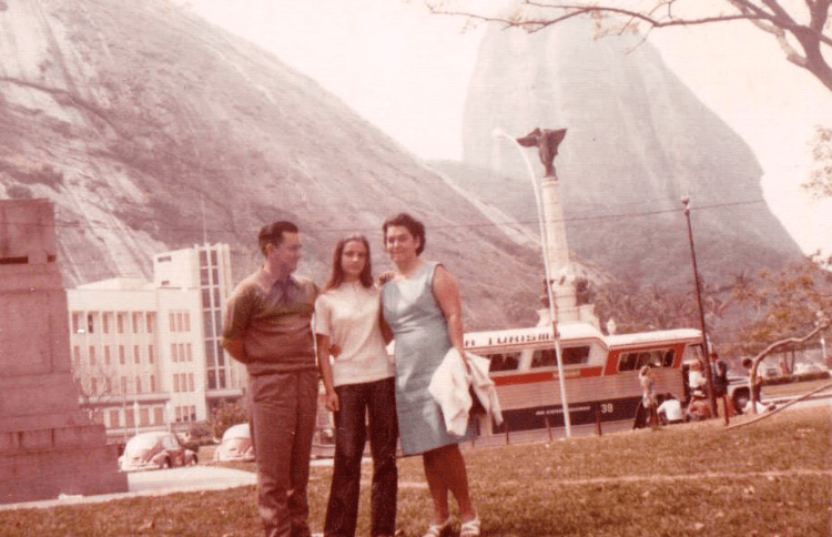 Registros do passado: família paulista passeia pelo Rio de Janeiro de 1970
