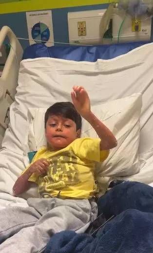 Seis meses após aprovação da Lei Gui, pacientes sofrem com descaso