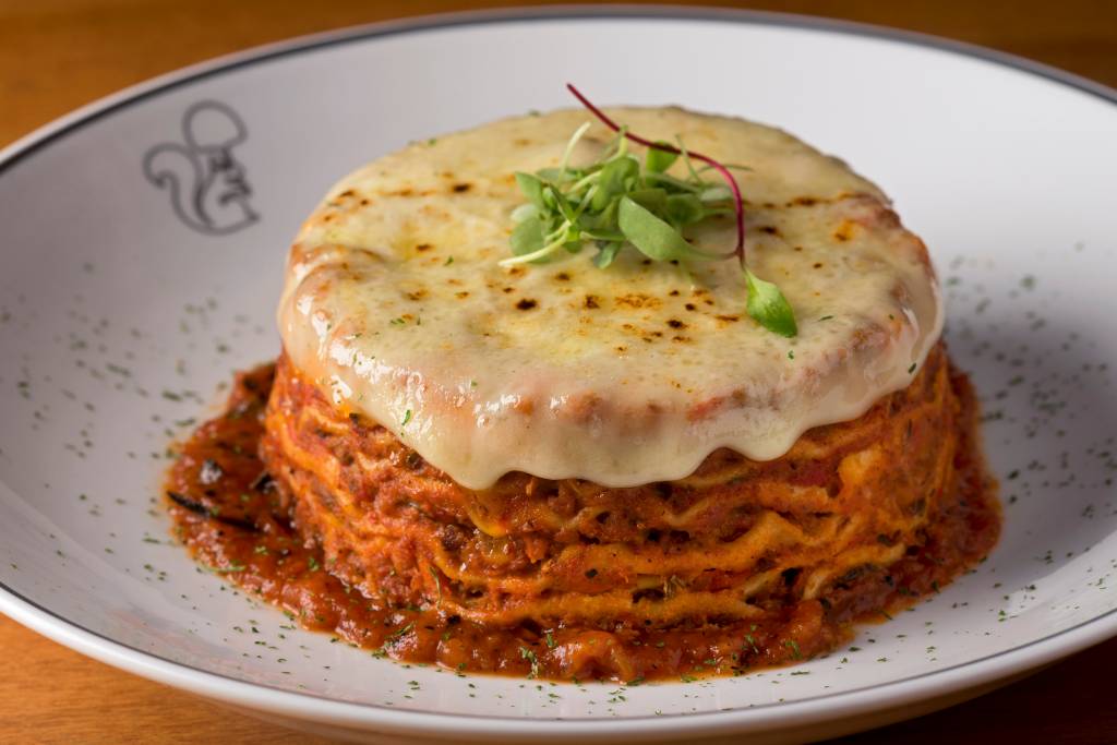 Para comemorar o dia da lasanha, um roteiro das mais ‘diferentonas’ do Rio