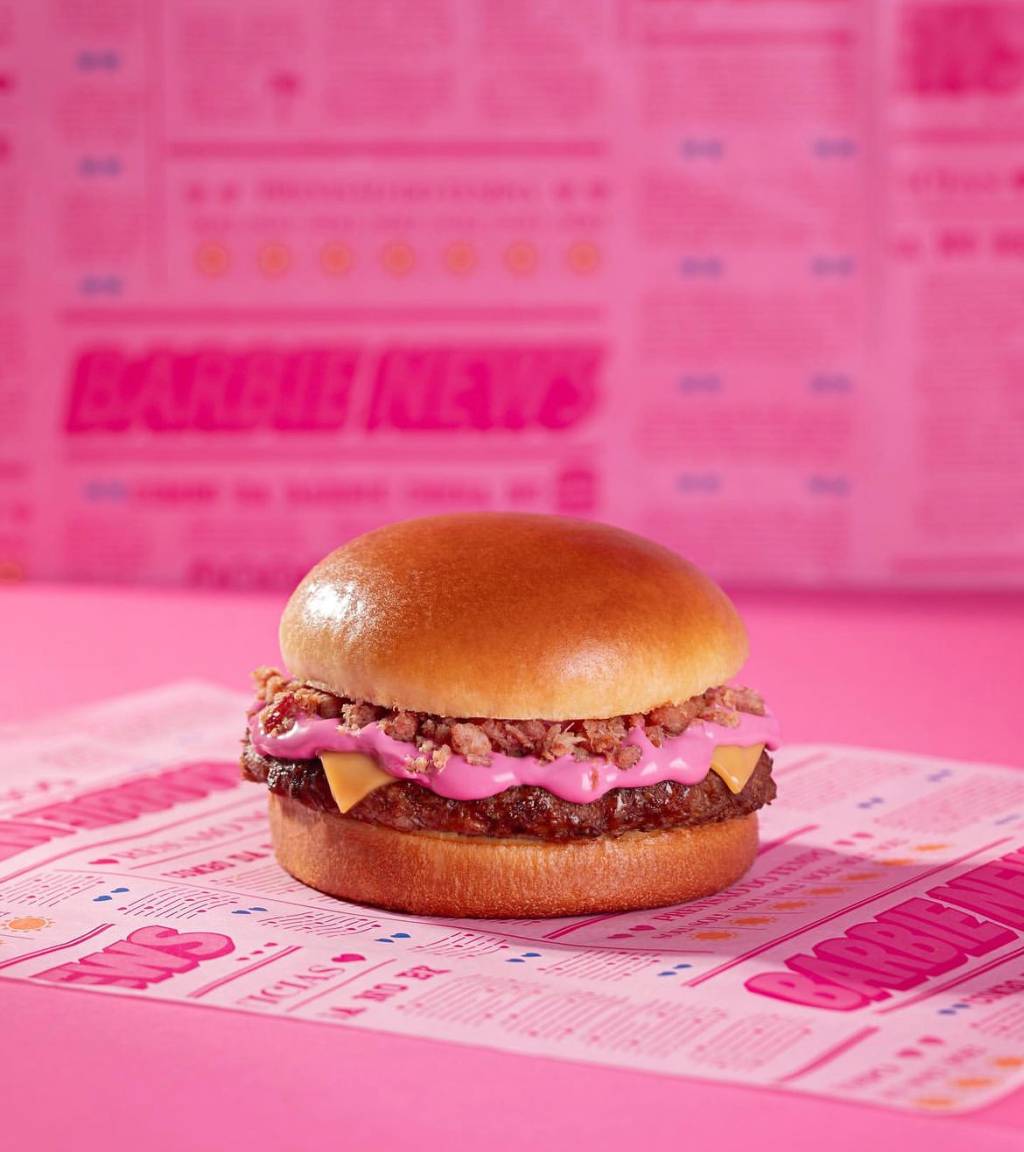 image0 – 2023-07-20T150729.106 Burguer King: sanduíche tem molho rosa sabor defumado