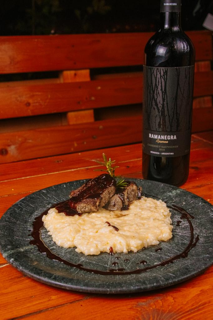 Vino!: mignon com risoto e bons vinhos em promo&ccedil;&atilde;o