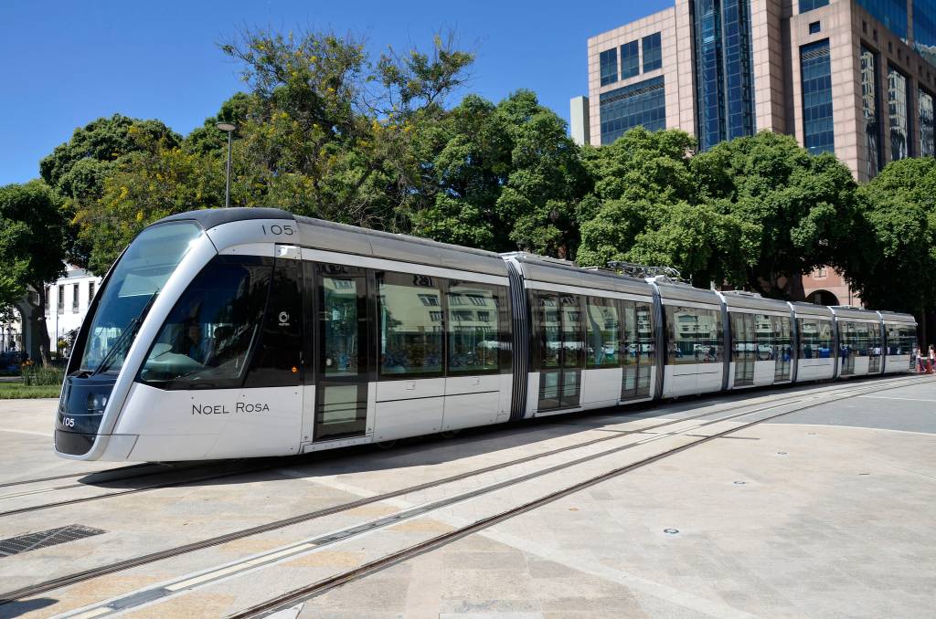 Após cinco meses de interrupção, VLT vai voltar a circular integralmente