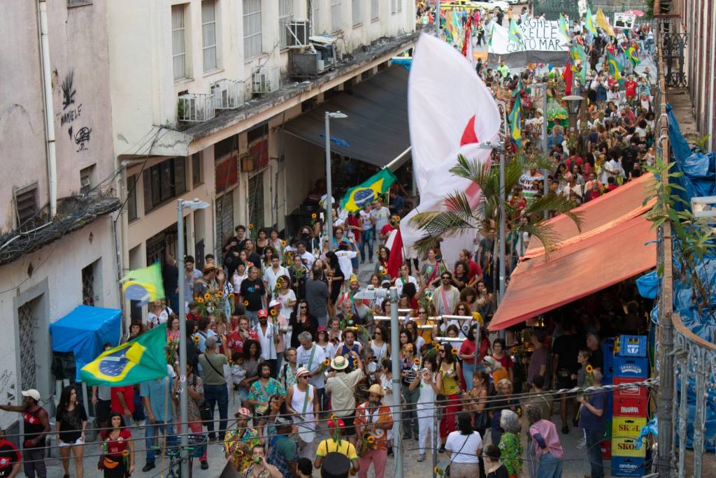 Arte independente: artistas farão cortejo da Cinelândia à Praça Tiradentes