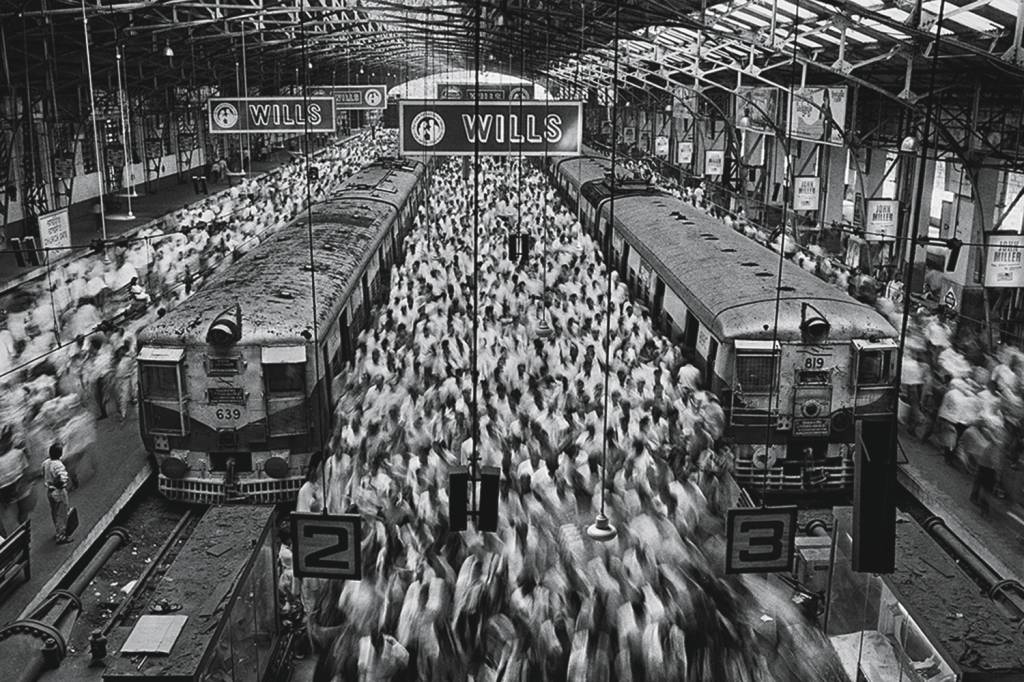 Sebastião Salgado retrata o drama dos refugiados na mostra Êxodos