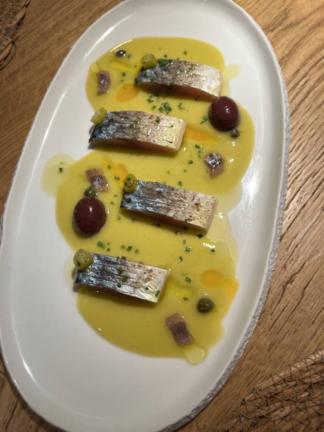 Compartir BCN As saborosas anchovas do Compartir