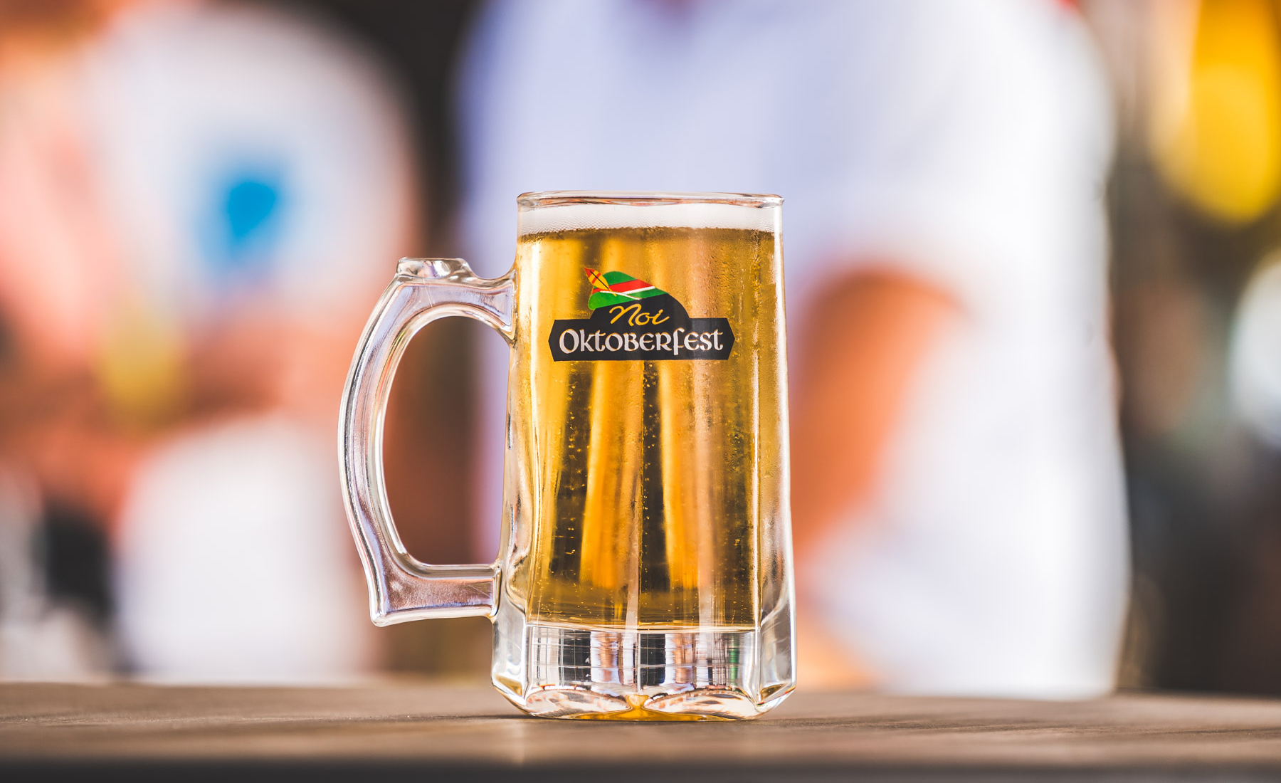 Noi: cervejaria de Niter&oacute;i monta grande estande decorado como a Oktoberfest