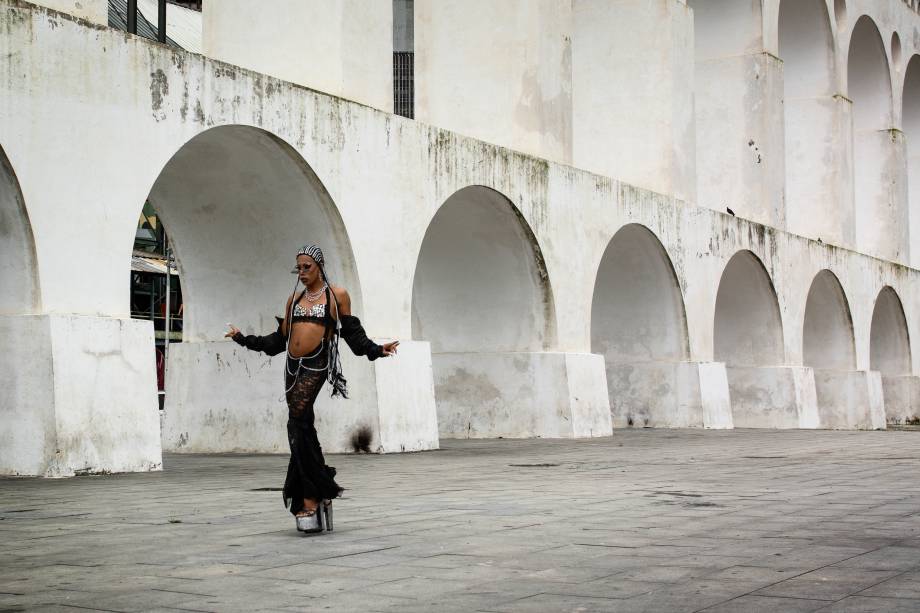 Pontos icônicos da cidade foram usados para os cliques Pontos icônicos da cidade foram usados para os cliques