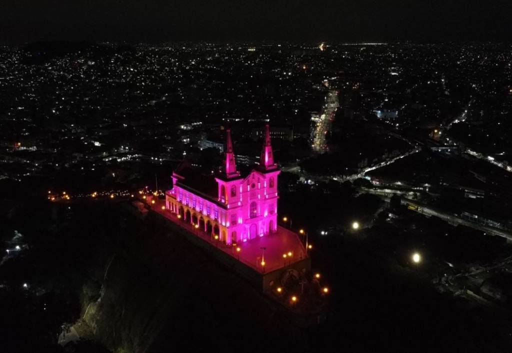 Os subúrbios comemoram os 388 anos da festa da Penha
