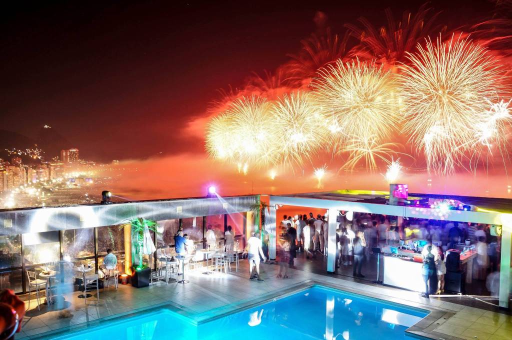 Como conseguir ingressos para as festas de Réveillon mais bombantes do Rio