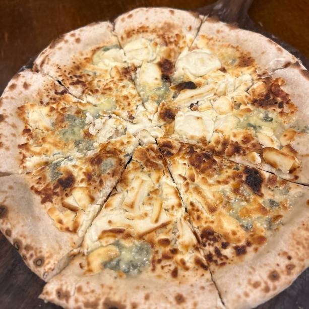 Zagga Pizza Bar: redondas com massa artesanal Zagga Pizza Bar: redondas com massa artesanal