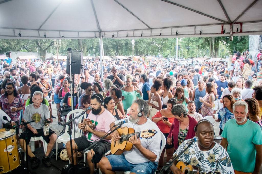 De viagem de trem a roda na Glória, a programação do Dia Nacional do Samba