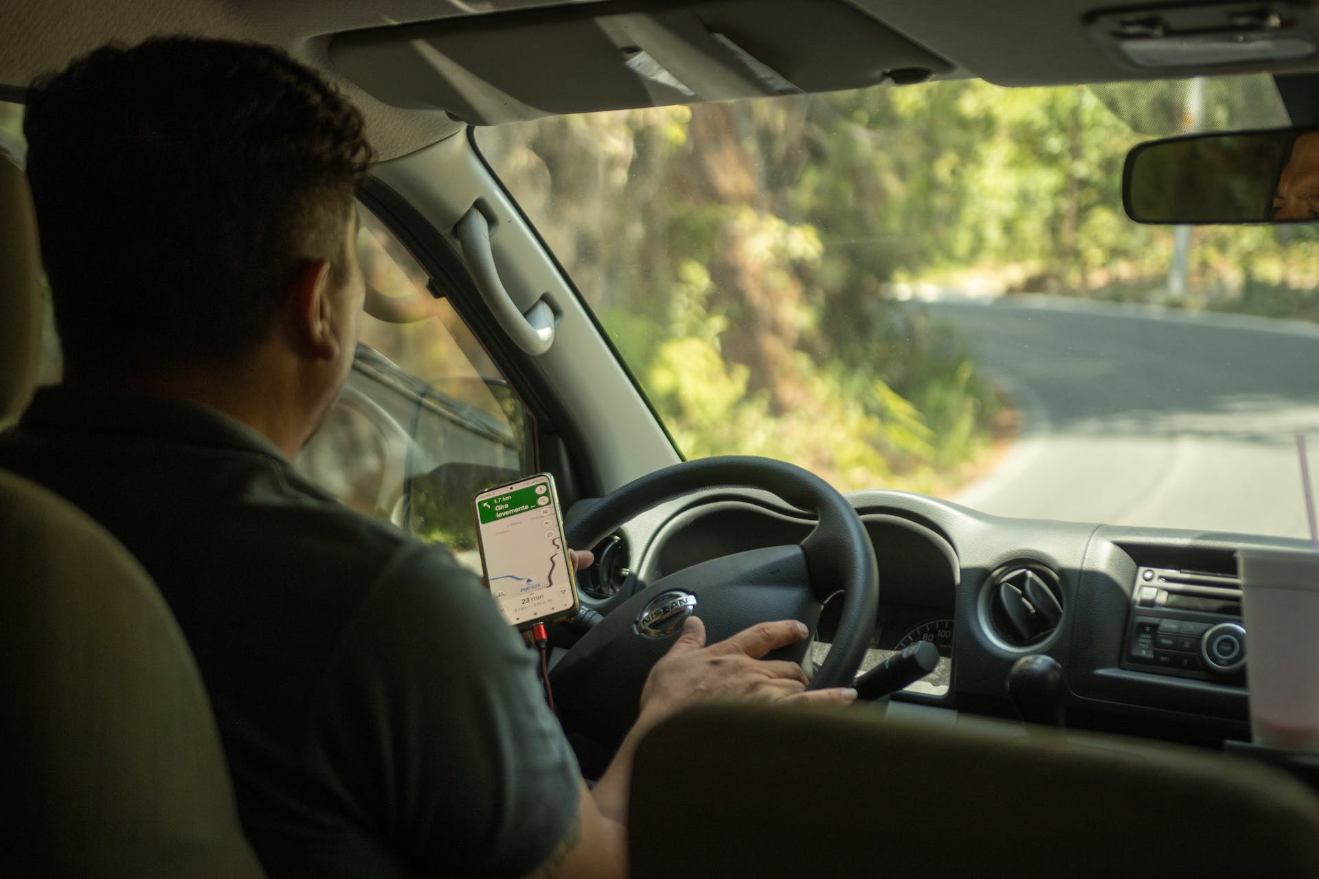 Mais de 160 motoristas de app são denunciados por não ligar ar-condicionado