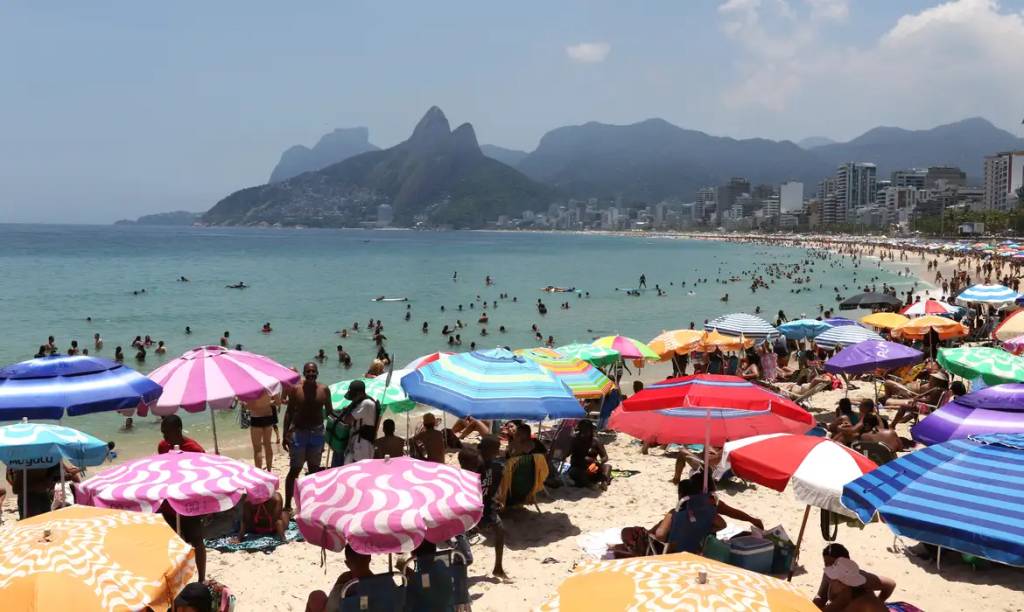 STF determina criação de protocolo para abordagem de menores nas praias