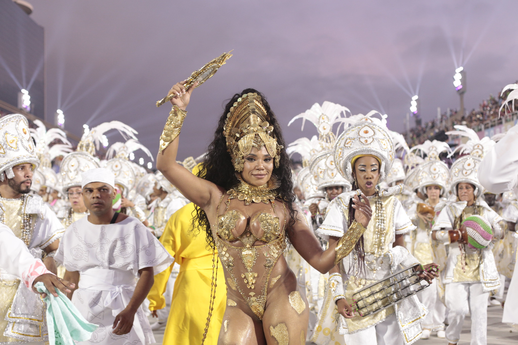 evelyn-bastos-mangueira