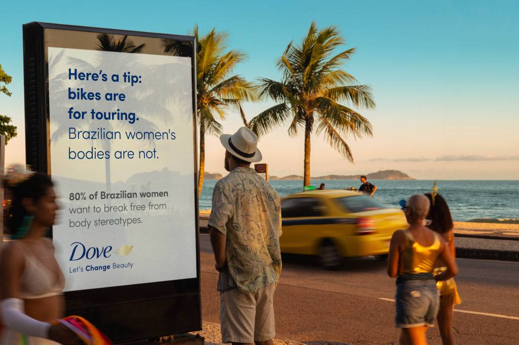 Campanha refuta objetificação dos corpos femininos no carnaval