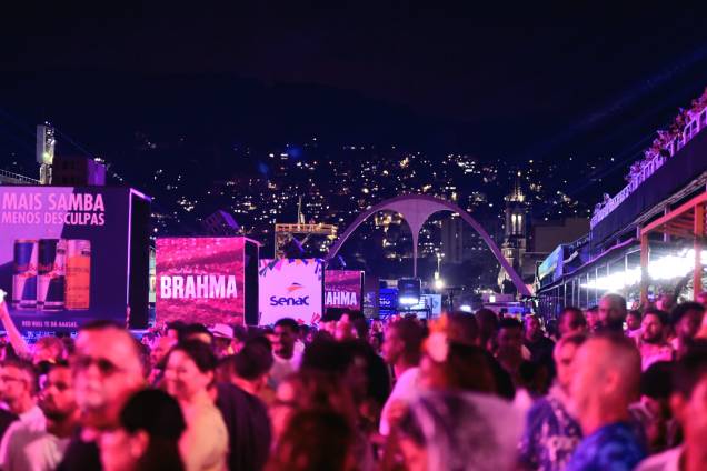 Ensaio foi uma chance de ter a experiência do Camarote Candybox, único voltado para o público LGBTQIA+ Ensaio foi uma chance de ter a experiência do Camarote Candybox, único voltado para o público LGBTQIA+