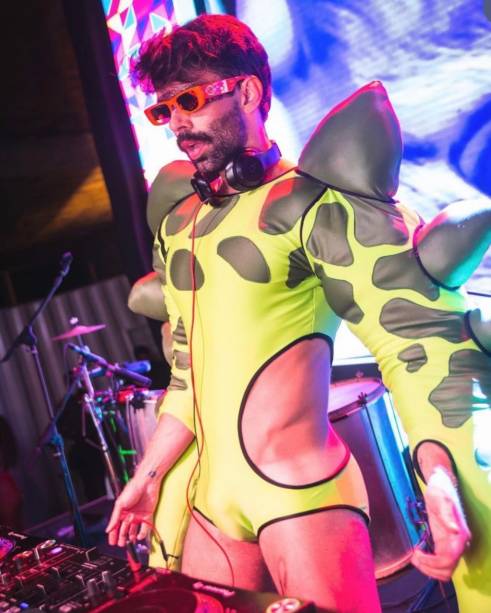 Confira alguns dos looks que Guilherme Acrízio já usou Confira alguns dos looks que Guilherme Acrízio já usou