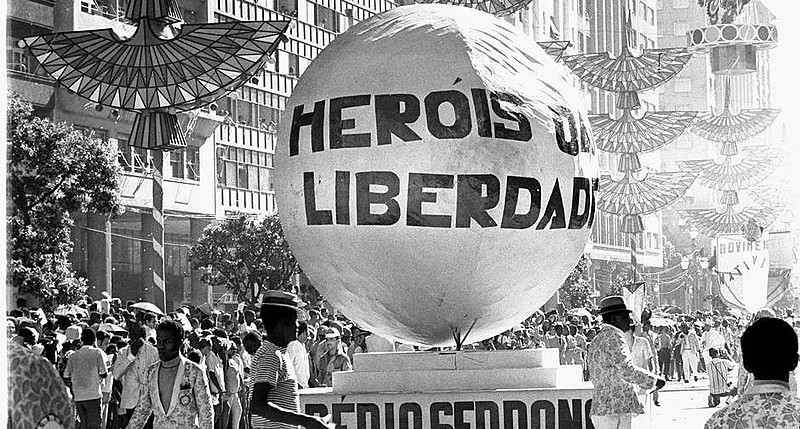 image_processing20200201-29235-uo4n84 Desfile do Império Serrano em 1969