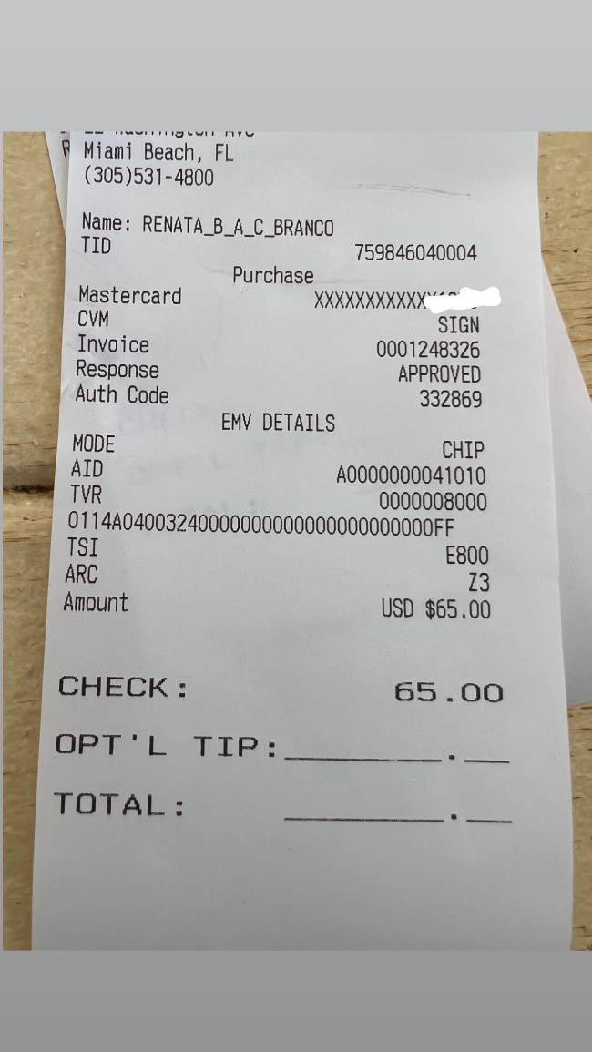 Nota fiscal de restaurante em Miami