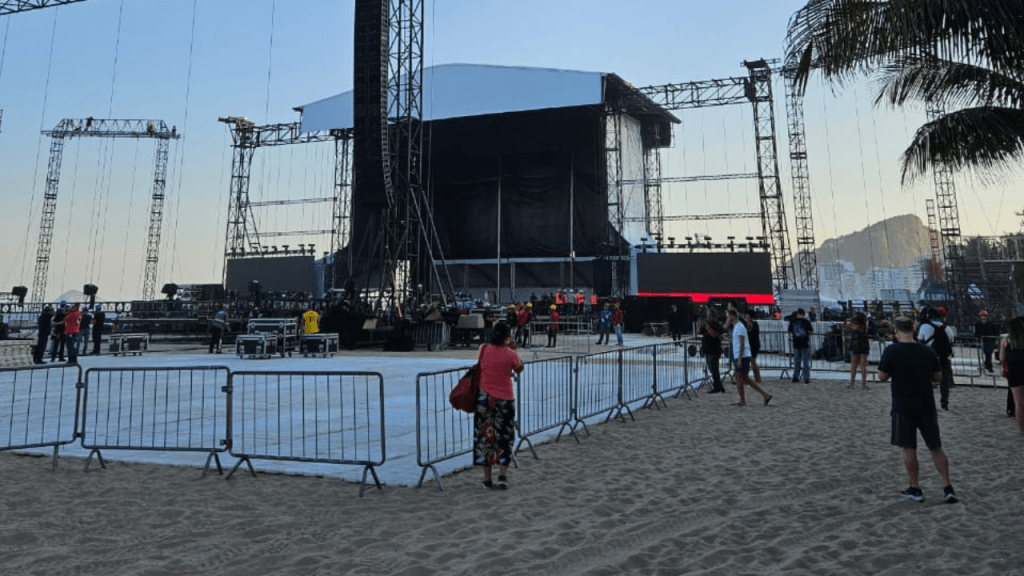 Show da Madonna: PM faz rondas em Copacabana para impedir acampamentos