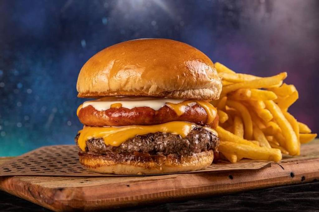 Hells-Burguer.JPG Hell’s Burguer