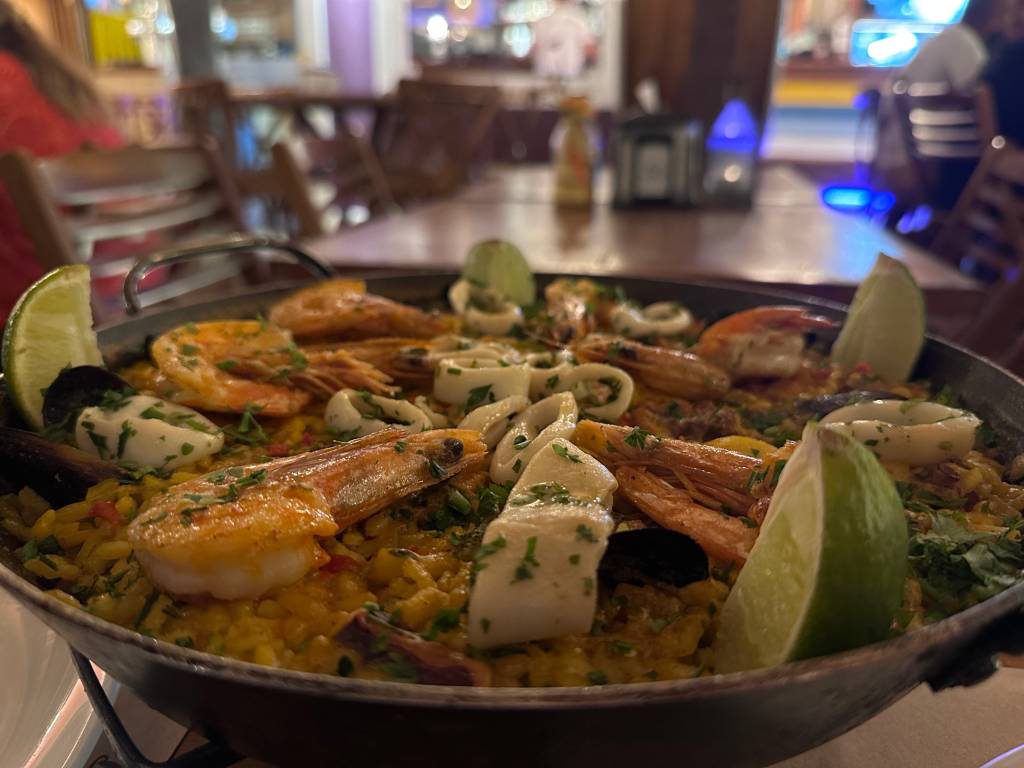 Beli Beli Gastrobar leva o clima descontra&iacute;do para as refei&ccedil;&otilde;es no Porto da Barra