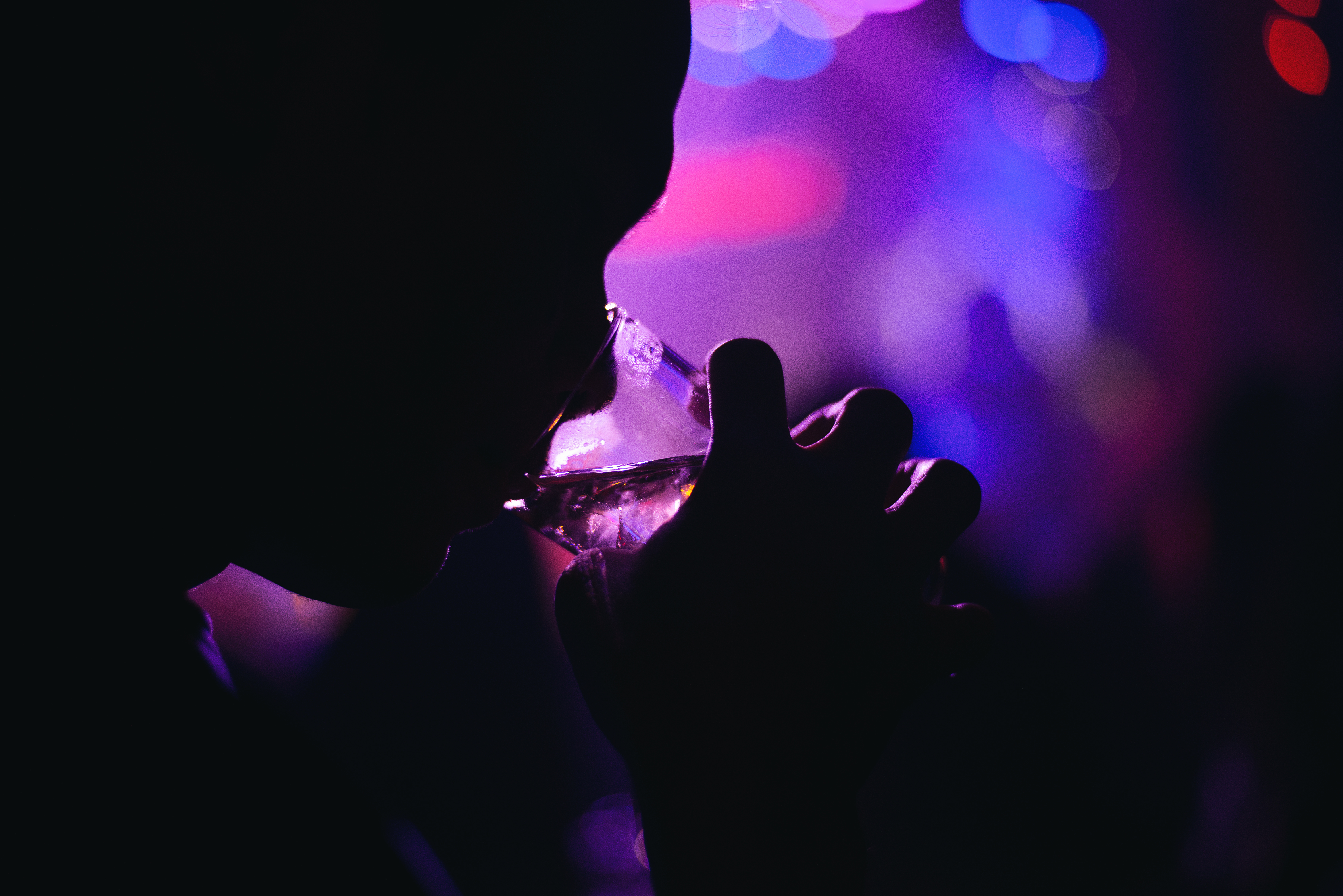 Número de mortes por problemas ligados a bebida alcoólica cresce no Brasil